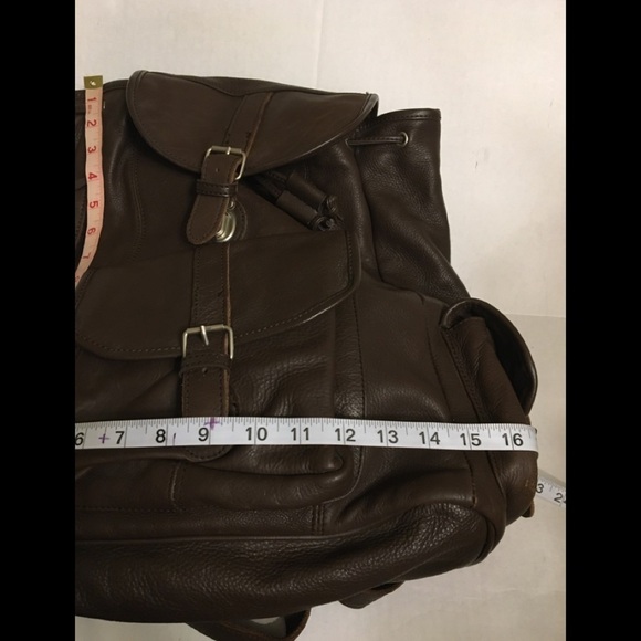Large Vintage Brown Cowhide Leather Backpack - Picture 12 of 16
